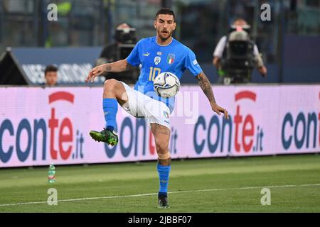 Bologne, Italien. 04.. Juni 2022. Lorenzo PELLEGRINI (ITA), Aktion, Einzelaktion, Einzelbild, Ausschnitt, Ganzkörperaufnahme, Vollfigur Fußball UEFA Nations League, Gruppenphase 1. Spieltag Italien (ITA) - Deutschland (GER) 1-1, am 4.. Juni 2022, Renato Dall `Ara Stadium Bologne Credit: dpa/Alamy Live News Stockfoto